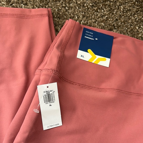 Old Navy Pink Powersoft Leggings - Picture 2 of 2